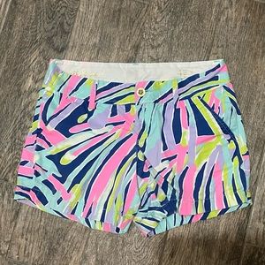 EUC lilly Pulitzer Callahan short